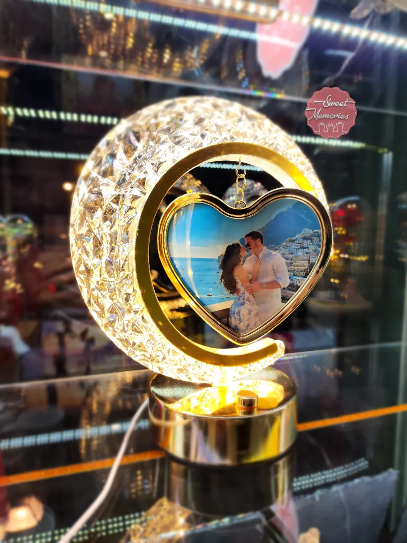 Abazhur gjysëm hëne me foto - Figura 2