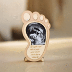 Kornizë ne formën e kembës për ekon e bebit