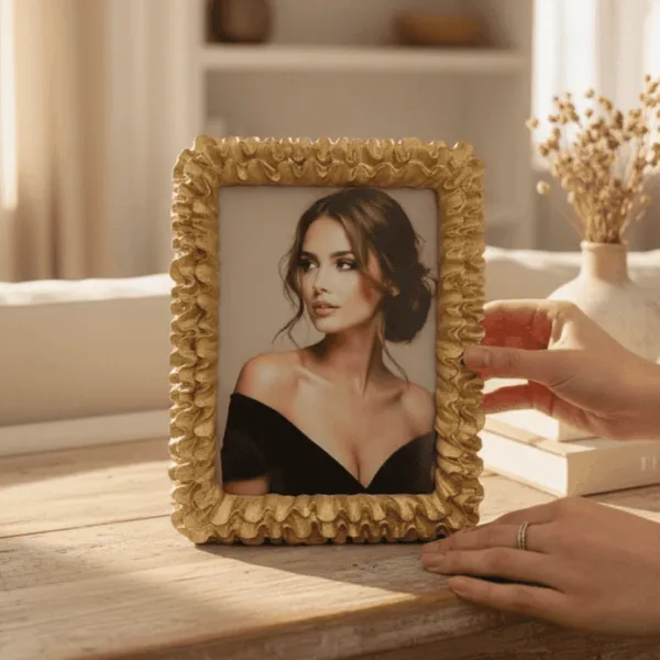 kornizë foto elegante për dekor